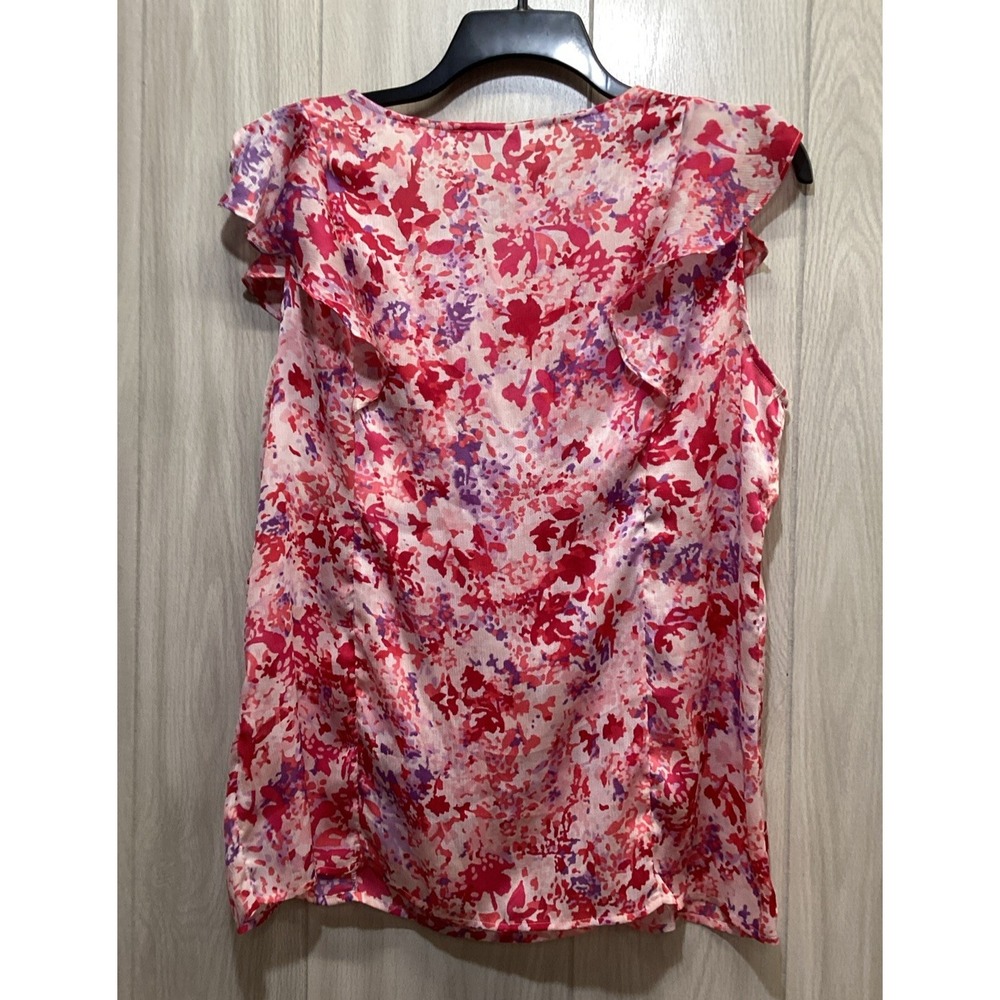 NEW YORK‎ & COMPANY Women's (Size XL) Sleeveless 1/2 Button Ruffle Front Shirt - Picture 4 of 4